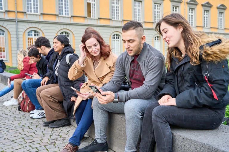 Allgemeine_Studierendenbefragung.jpg